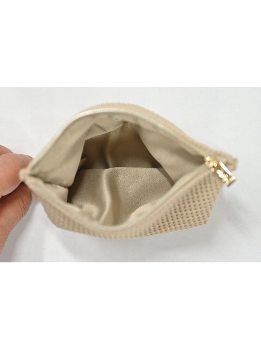YSL Beauty Makeup Woven Pouch in Beige - Picture 4 of 5